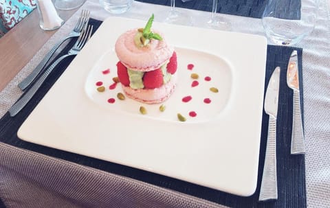 Hotel The Originals Le Tréport La Villa Marine Hotel in Normandy