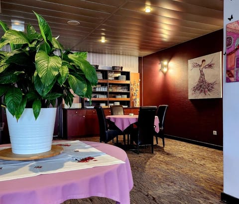 The Originals City, Hotel Le Forum, Strasbourg Nord (Inter-Hotel) Hotel in Strasbourg