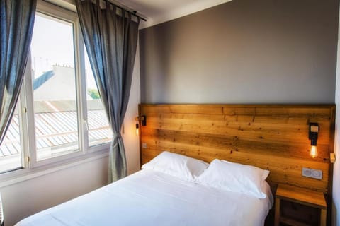 Hôtel Victor Hugo Lorient Hotel in Lorient