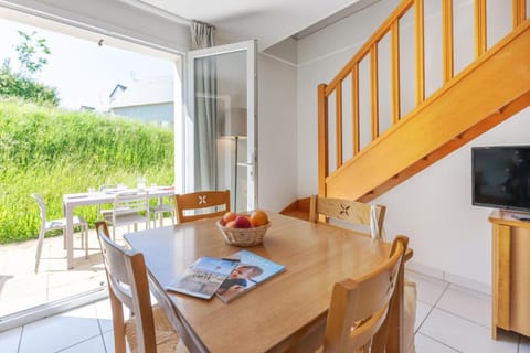 Résidence Odalys Horizon - Presqu'Ile de Crozon Campground/ 
RV Resort in Crozon