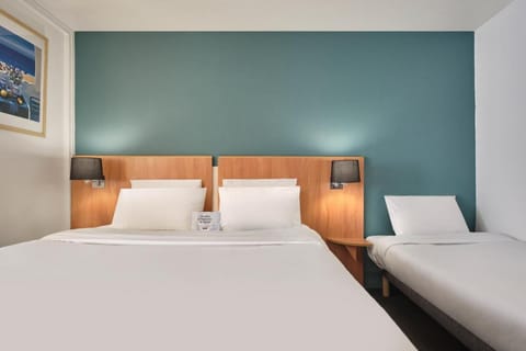 Kyriad Les Ulis Hotel in Île-de-France