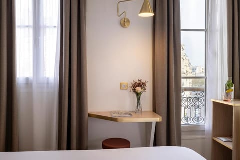 Bailli De Suffren Hotel in Paris