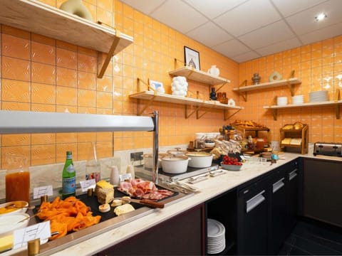 Grand Hotel des Brotteaux Lyon Ctre - Handwritten Collection Hotel in Villeurbanne