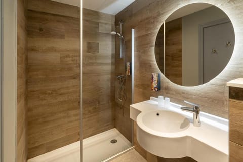 Sure Hotel by Best Western Dole Hotel in Dole