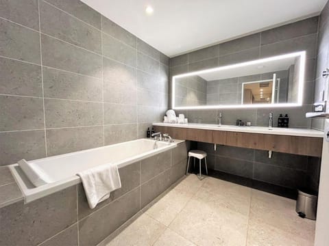 Lyon Marriott Hotel Cite Internationale Hotel in Caluire-et-Cuire