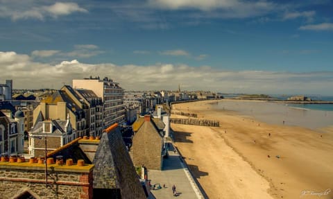 Hotel Ambassadeurs Hotel in St-Malo