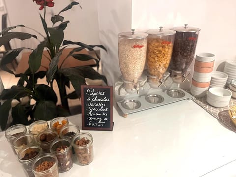 The Originals City, Hotel Le Lion d'Or, Chinon (Inter-Hotel) Hotel in Centre-Val de Loire