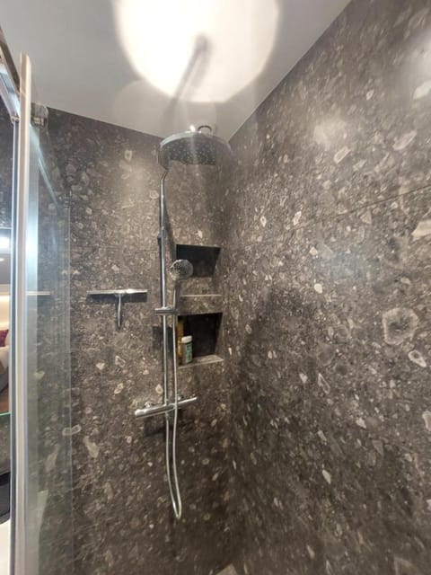 Apartments Paris Centre - At Home Hotel Apartment in Paris