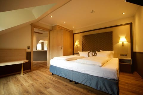 Hotel Schlosskrone Hotel in Fussen