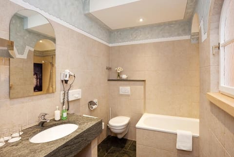 Hotel Hirsch Hotel in Fussen