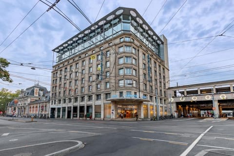 Hotel Cornavin Geneve Hotel in Geneva