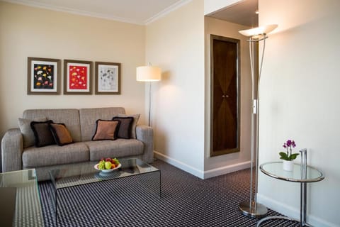 Warwick Geneva Hotel in Geneva