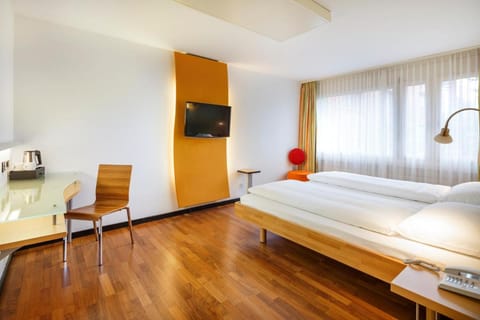 Ramada by Wyndham Baden du Parc Hotel in Baden