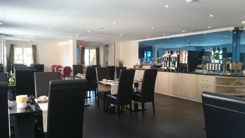 Touring au Lac Hotel in Neuchâtel