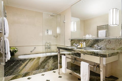 Hotel D'Angleterre Hotel in Geneva