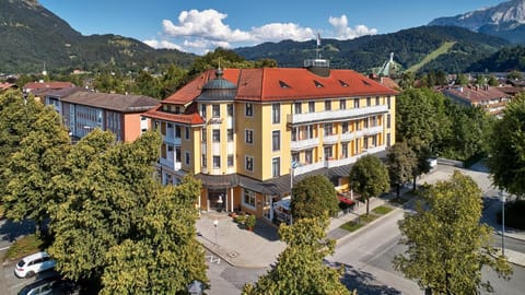Hotel Vier Jahreszeiten Hotel in Garmisch-Partenkirchen
