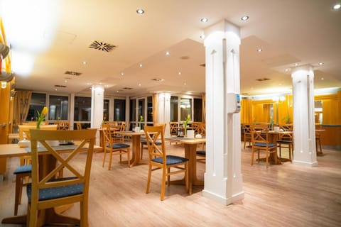 Hotel Am Schlosspark Hotel in Wiesbaden