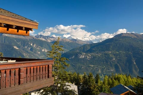 Hotel Helvetia Intergolf Hotel in Crans-Montana
