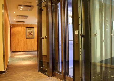 Hotel Weisses Kreuz Hotel in Interlaken