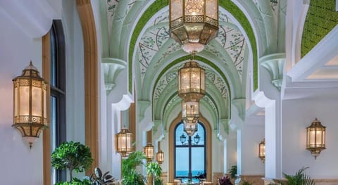 Emirates Palace Mandarin Oriental, Abu Dhabi Resort in Abu Dhabi