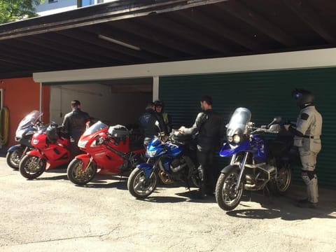 Hotel Tiroler Adler - bed and breakfast Hotel in Salzburgerland