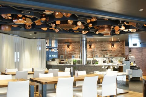 Boutiquehotel Thessoni Classic & Self service Residence Thessoni Home Zürich 300 m walking distance from main building Hotel in Canton of Zurich