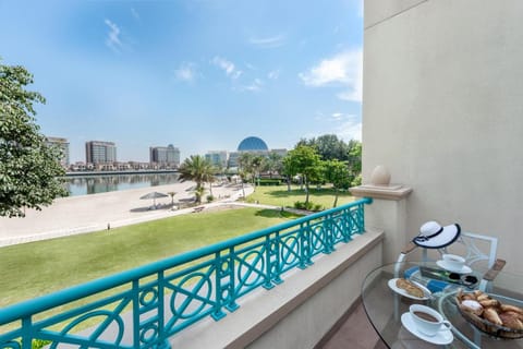 Al Raha Beach Hotel Hotel in Abu Dhabi