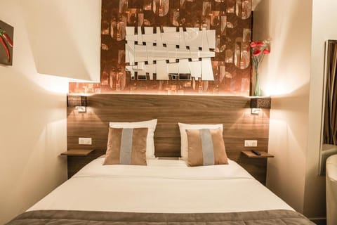 Hotel De La TA Hotel in Rennes