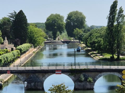Arche Hotel Hotel in Centre-Val de Loire