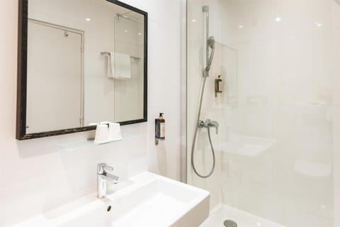 Best Western Hotel Acadie Paris Nord Villepinte Hotel in Île-de-France