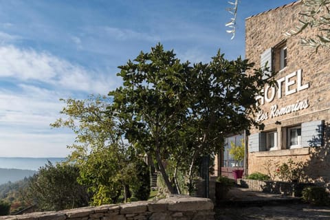 Mas des Romarins, The Originals Relais Hotel in Gordes