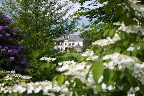 Manoir des Indes, The Originals Relais (Relais du Silence) Hotel in Quimper