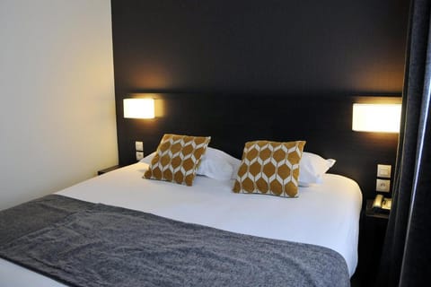 Hôtel Des Quatrans Hotel in Caen