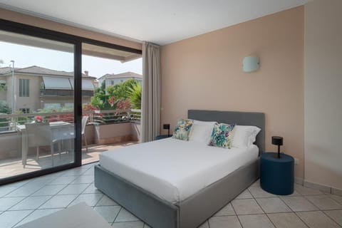 Il Sogno Apartments Apartment hotel in Desenzano del Garda