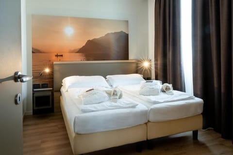 Ambassador Suite Hotel Hotel in Riva del Garda