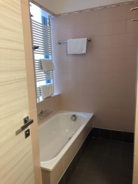 Hotel Enrichetta Hotel in Desenzano del Garda