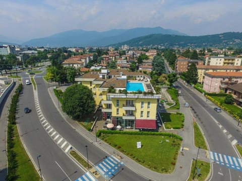 Regal Hotel & Residence Hotel in Province of Brescia