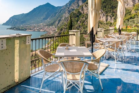 Centro Vacanze La Limonaia Hotel in Limone Sul Garda