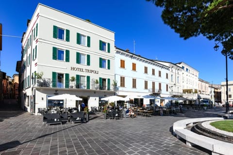 Hotel Tripoli Hotel in Desenzano del Garda