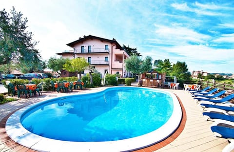 Residence Bellavista Apartment hotel in Manerba del Garda