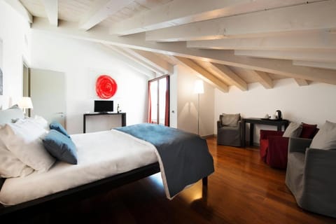 Hotel Del Porto Hotel in Torri del Benaco