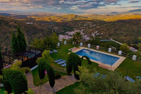 Cerro De Hijar Hotel in Sierra de las Nieves