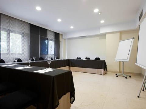 Apartamentos TH La Florida Apartment hotel in Madrid