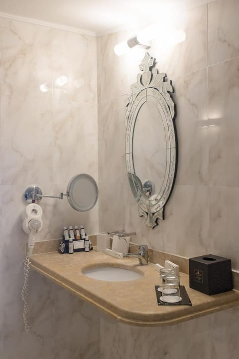 Corfu Holiday Palace Hotel in Corfu