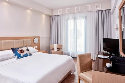 Lagos Mare Hotel Hotel in Agios Prokopios