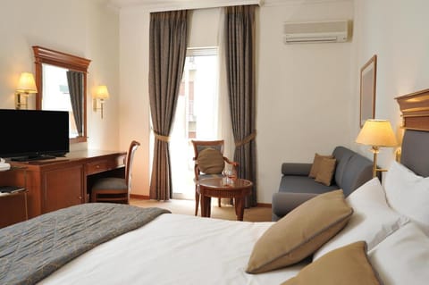 Athens Atrium Hotel & Jacuzzi Suites Hotel in Kallithea