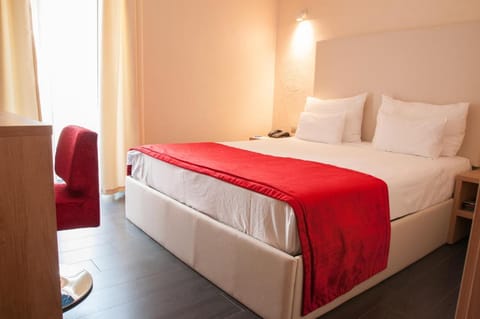 Hotel Astoria Hotel in Budva