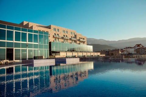 Avala Resort & Villas Hotel in Budva