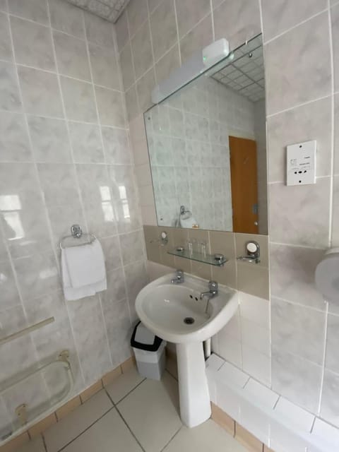 Cardiff Sandringham Hotel Hotel in Cardiff