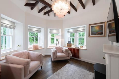 Skeabost House Hotel Hotel in Scotland